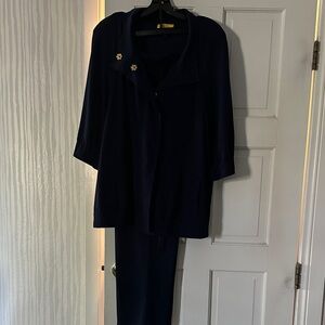 Vintage St. John Spa Elegant Dark Blue Ensemble.